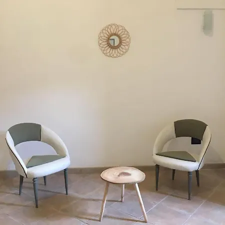 מלון דירות Monastero